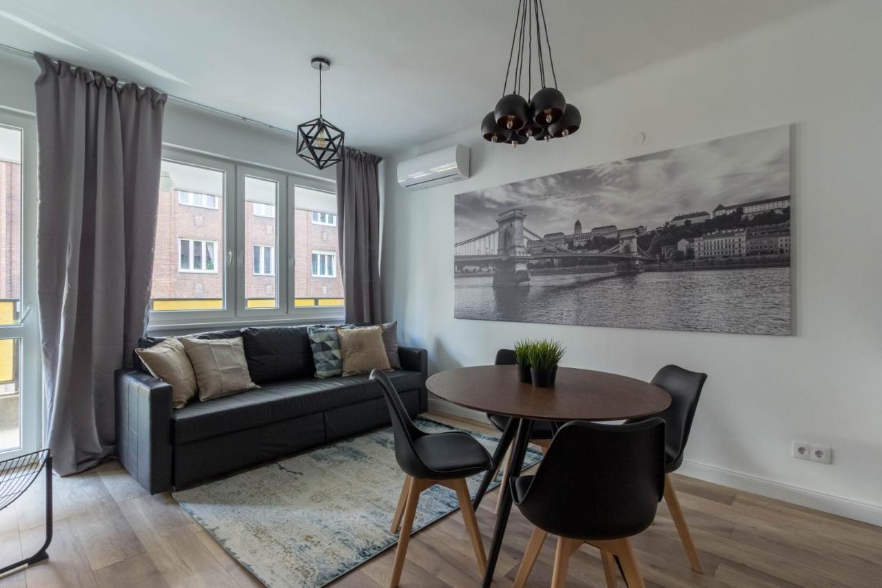 Standard Apartment By Hi5 - Madach Budapešť Exteriér fotografie