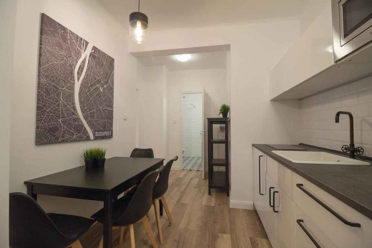 Standard Apartment By Hi5 - Madach Budapešť Exteriér fotografie