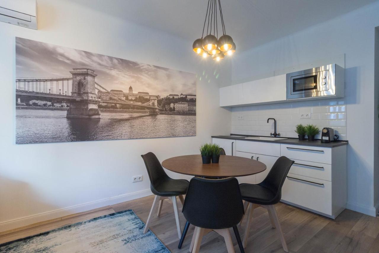 Standard Apartment By Hi5 - Madach Budapešť Exteriér fotografie